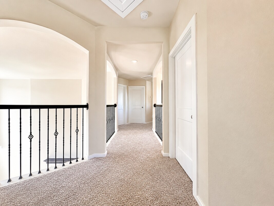 Building Photo - 21018 Camberwell Beauty Ln