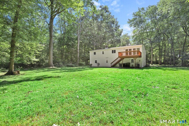 Building Photo - 122 Deforest Rd