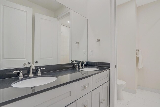 Building Photo - 138 Via Palma Ln