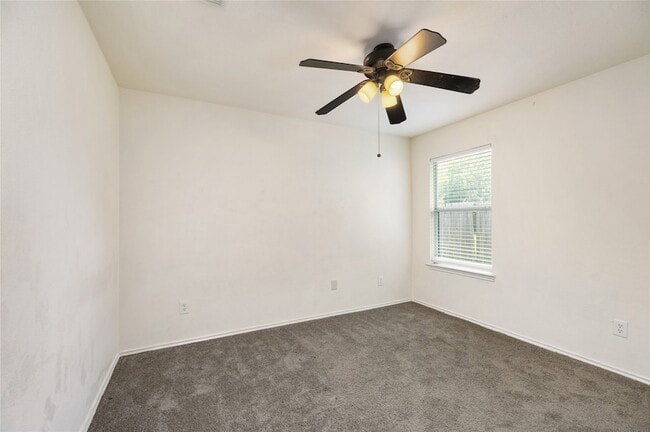 Building Photo - 22031 Silverfield Park Ln