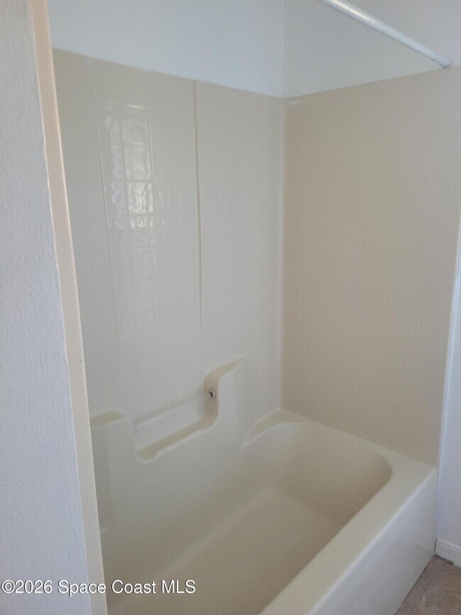 Building Photo - 231 Alcantarra St NW