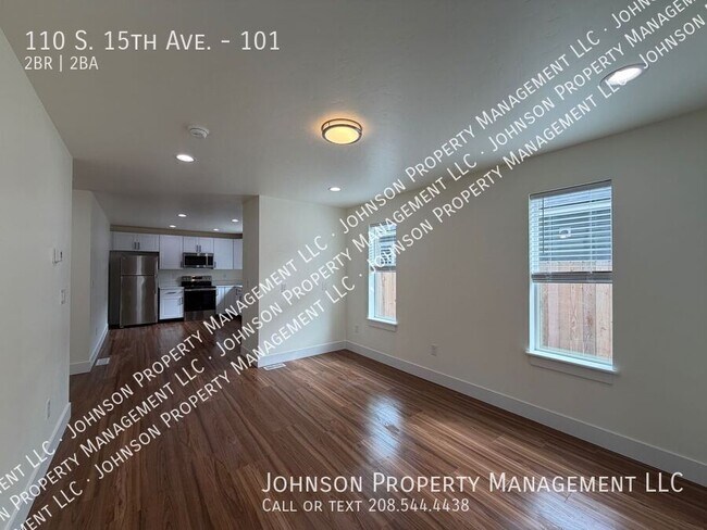 Building Photo - 110 S 15th Ave