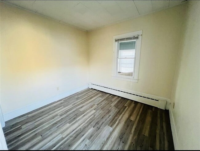 Building Photo - 312 Waseca Ave