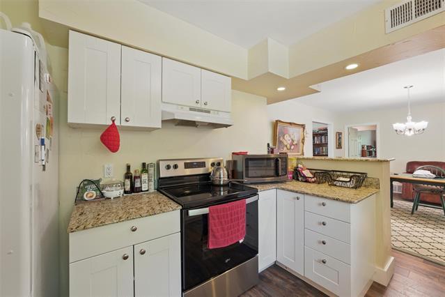 Building Photo - 13241 Belfield Dr