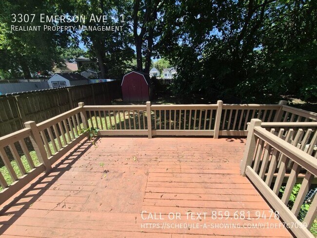 Building Photo - 3307 Emerson Ave