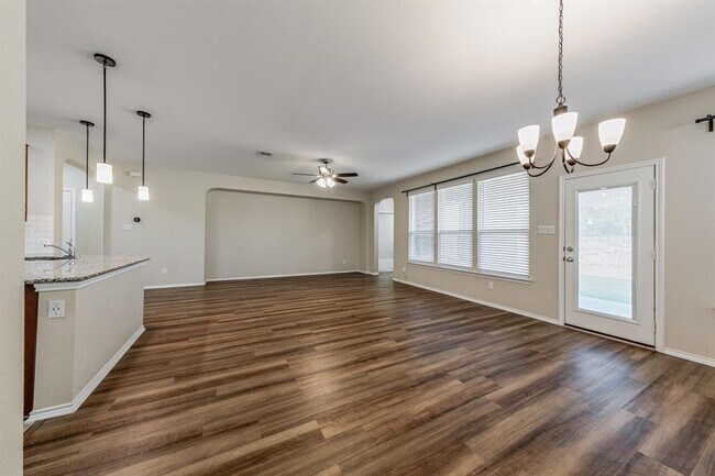 Building Photo - 1113 Arbor Acres Loop