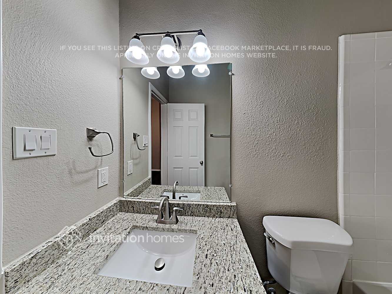 Building Photo - 440 Butternut Dr