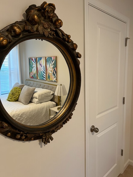 Building Photo - Room in Townhome on Murray Br Dr