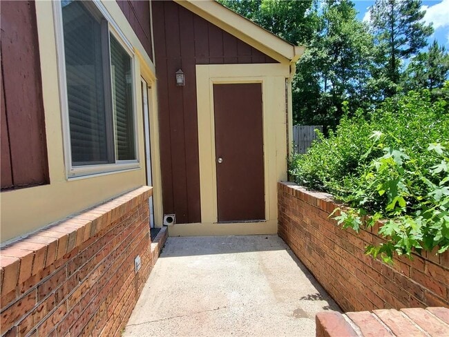 Building Photo - 66 Country Pl Ct