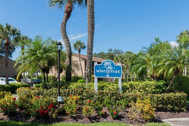 Building Photo - Charming Naples Condo with Resort-Style Li...