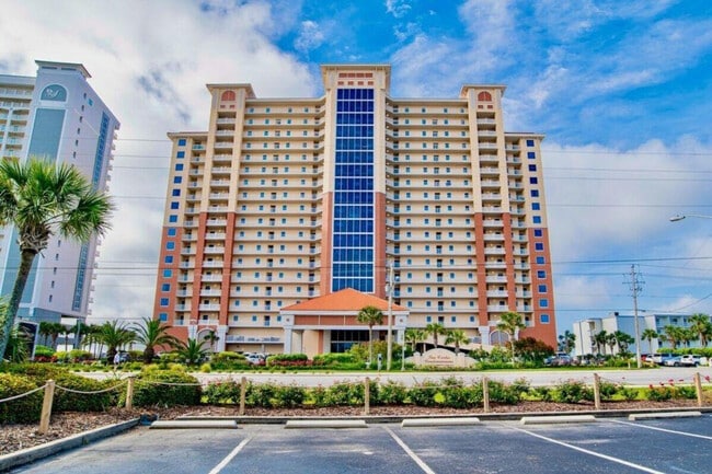 Building Photo - 365 E Beach Blvd