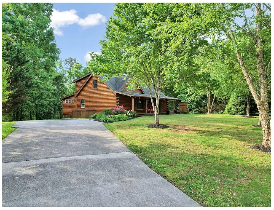 Building Photo - 176 Rivers Edge Ln