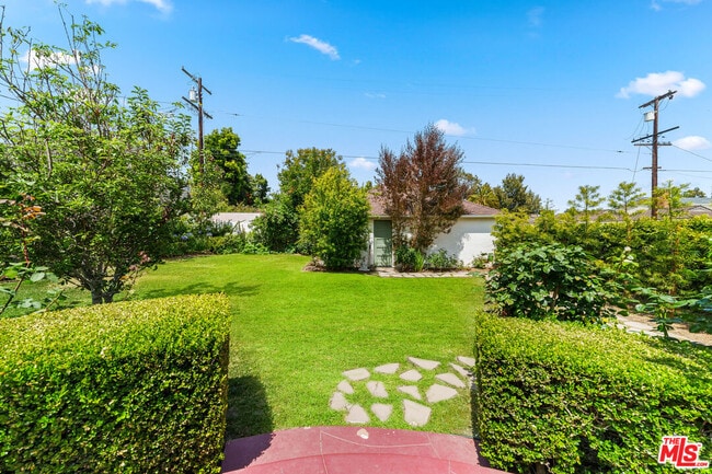 Building Photo - 475 21st St