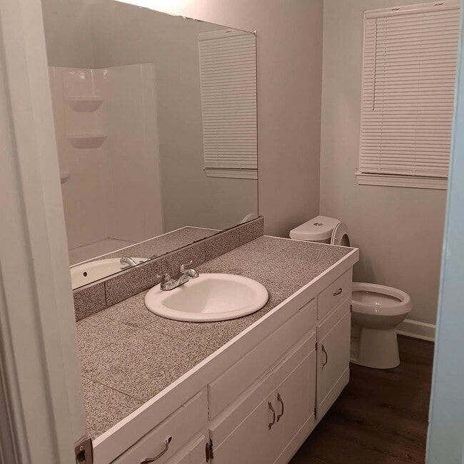 Building Photo - 9245 Cedar Ridge Dr NW