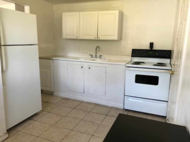 Building Photo - 4701 High Ave