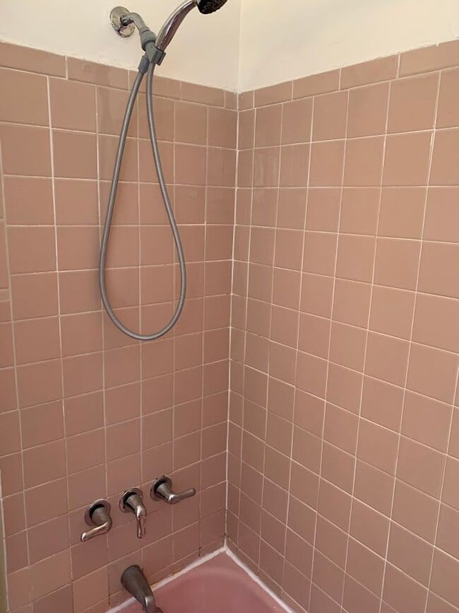 Building Photo - 2309 Eldridge St