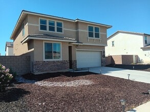 Building Photo - Newer 4 Bedroom Home is now for rent!