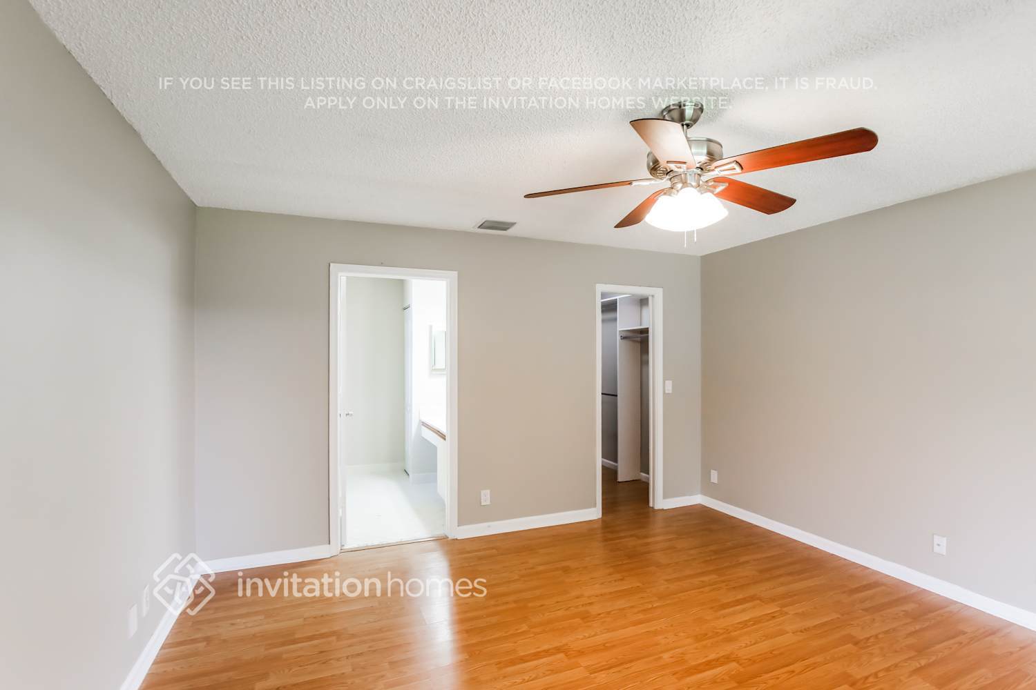 Building Photo - 8029 W Country Club Blvd