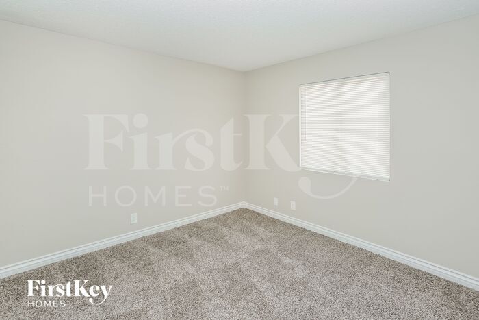 Building Photo - 6309 Molino St