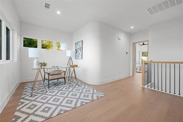 Building Photo - 1516 Holly Ave