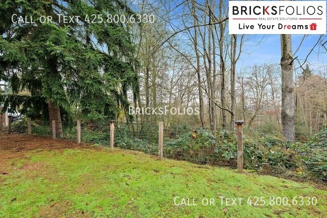 Building Photo - Welcome to Your New Tukwila Haven – Open C...