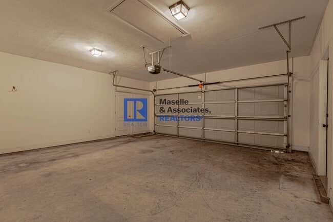 Building Photo - 3 Bed/2 Bath Home in Brandon