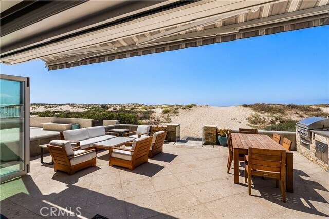 Building Photo - 7304 W Oceanfront