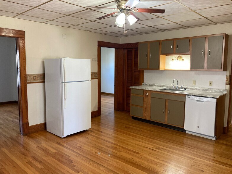 Building Photo - 24 Saint Anthony St