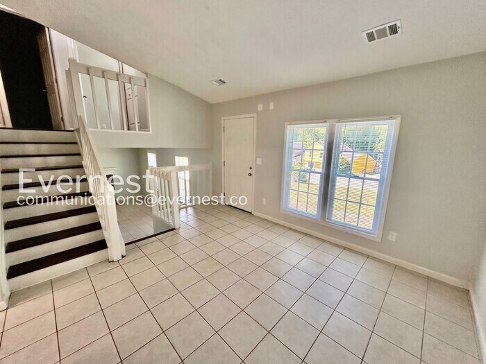 Building Photo - 1373 Mill Lake Cir