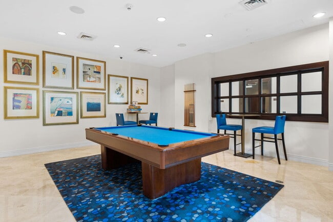 Building Photo - 600 W Las Olas Blvd