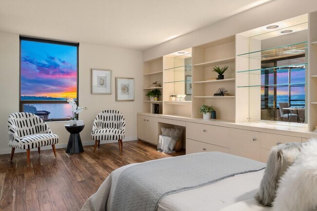 Building Photo - Harbour Heights - 2 bedrooms
