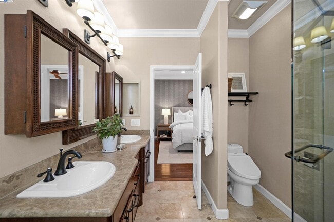 Building Photo - 4 Hardy Ct