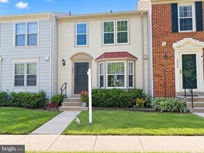 Building Photo - 5406 New London Dr