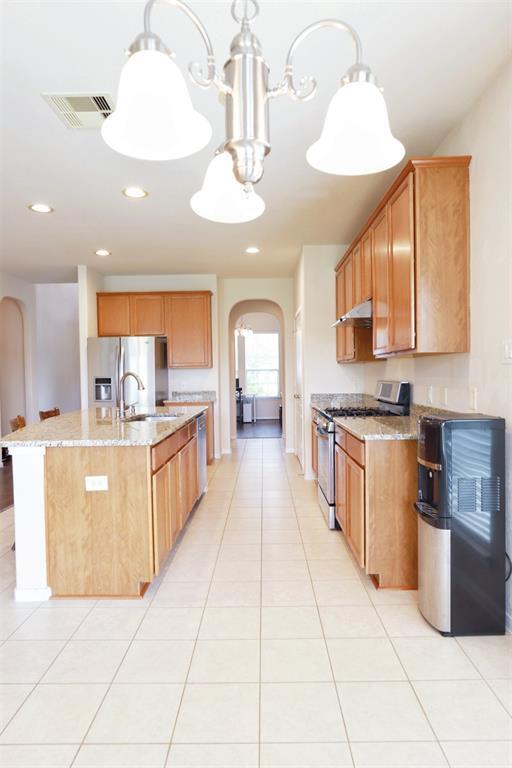 Building Photo - 25719 Westbourne Dr
