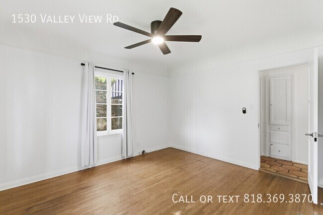 Building Photo - 1530 Valley View Rd