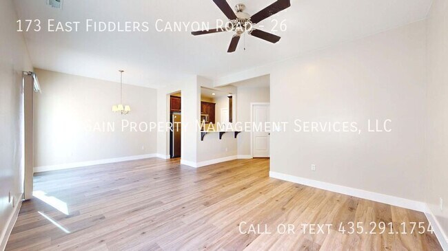 Building Photo - 173 E Fiddlers Canyon Rd