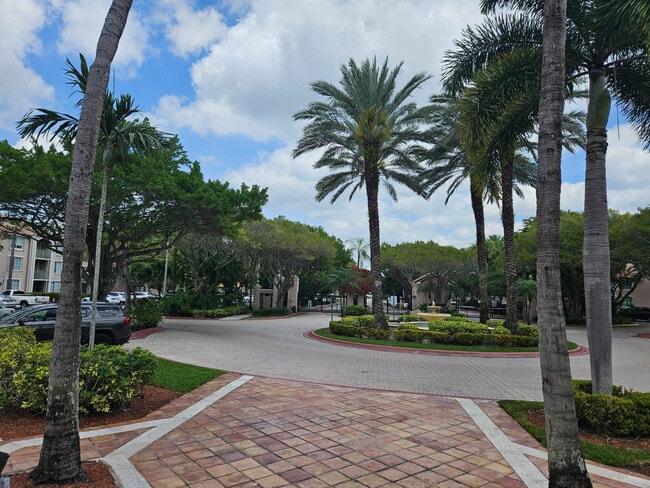 Building Photo - 12136 St.Andrews Pl