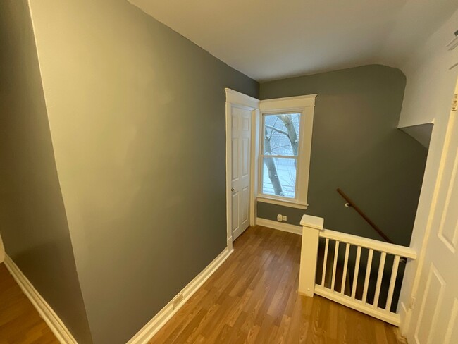 Building Photo - 12602 Thornhurst Ave