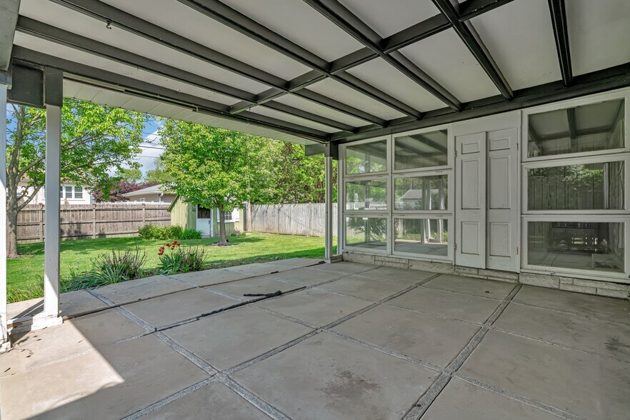 Building Photo - 10134 S Kolin Ave