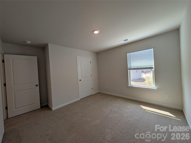 Building Photo - 3433 Austin Duncan Dr