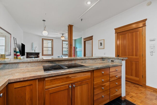 Building Photo - 1406 Harvard Ave