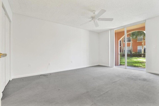 Building Photo - 3143 Clint Moore Rd