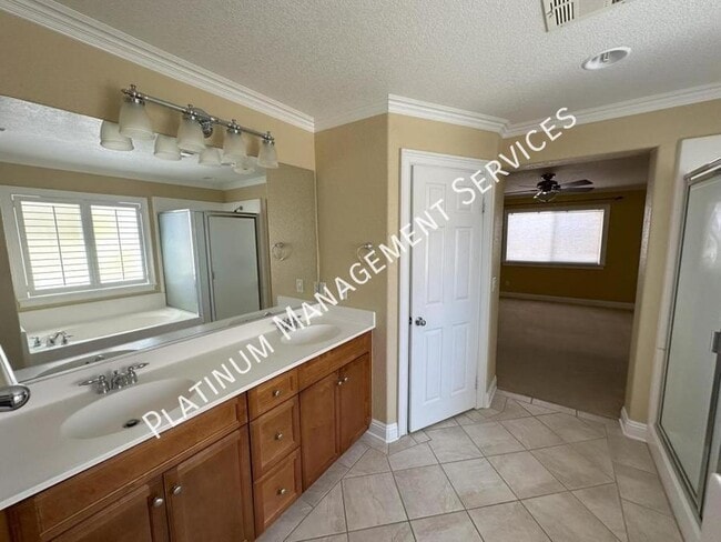 Building Photo - 3075 Summer Breeze Ave