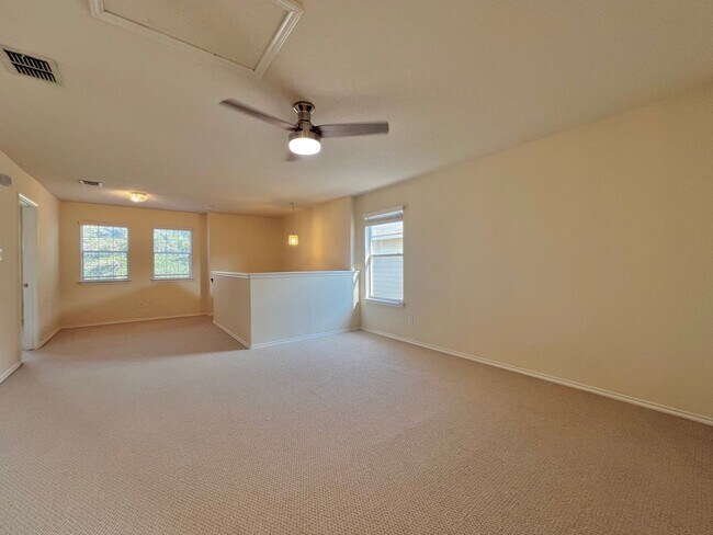 Building Photo - 11111 Dewberry Field