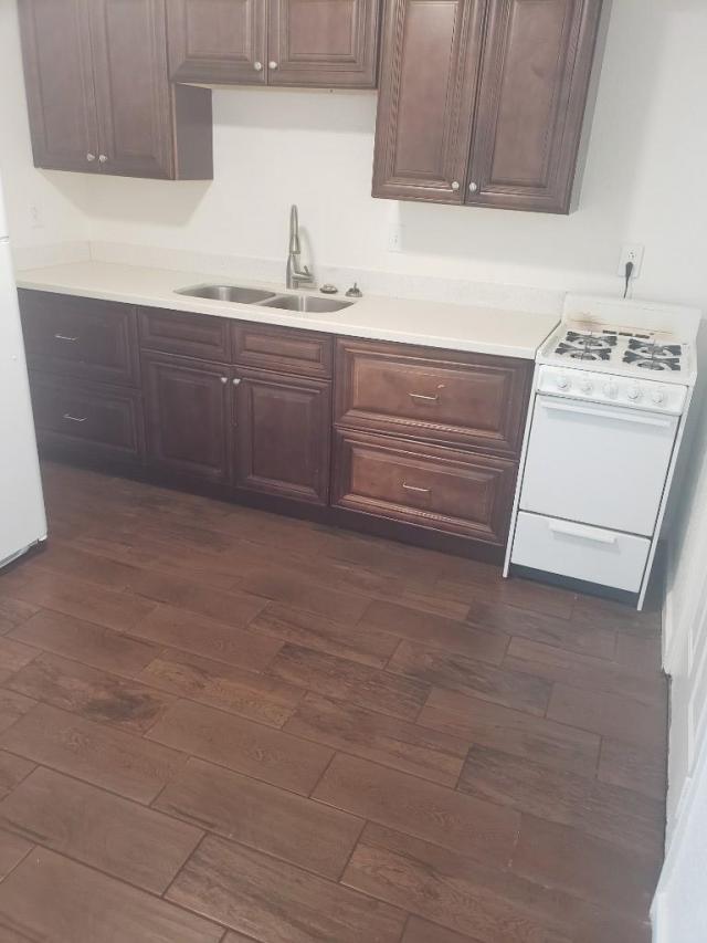 Building Photo - 2 bedroom in Eloy AZ 85131