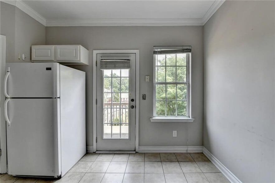 Building Photo - 3187 Mill Springs Cir NE