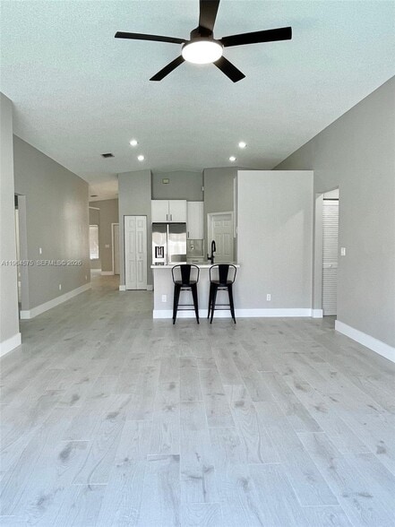 Building Photo - 1748 SW 108th Way