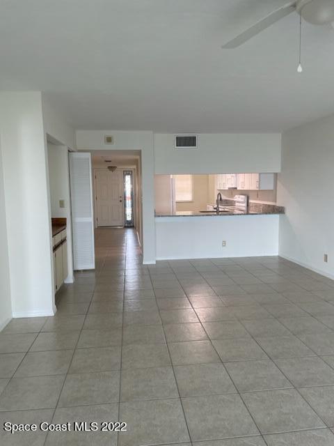 Building Photo - 3220 River Villa Way