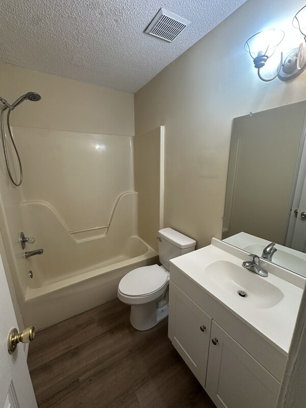 Building Photo - 1706 Sorghum Mill Dr