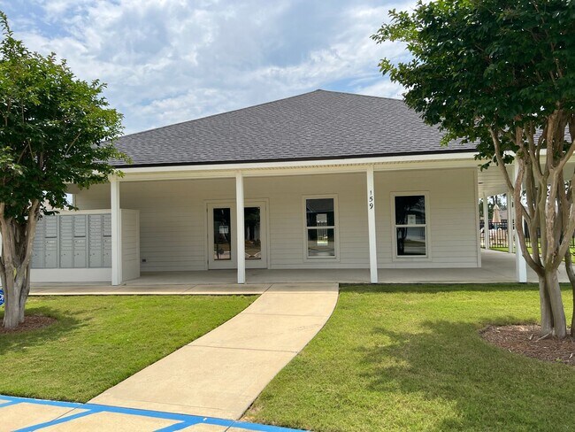 Building Photo - Turnkey 3 Bedroom Home in Firefly Community at Hammock Bay!